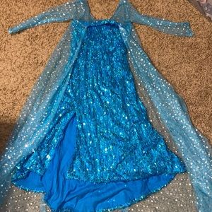 Gorgeous Elsa Dress from Frozen size 5/6
